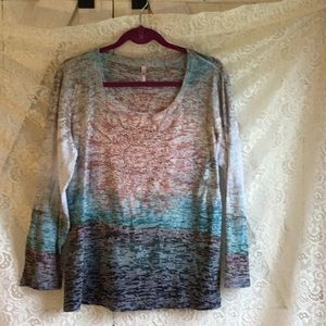 Kiara scoop neck tee, gold metal studs.